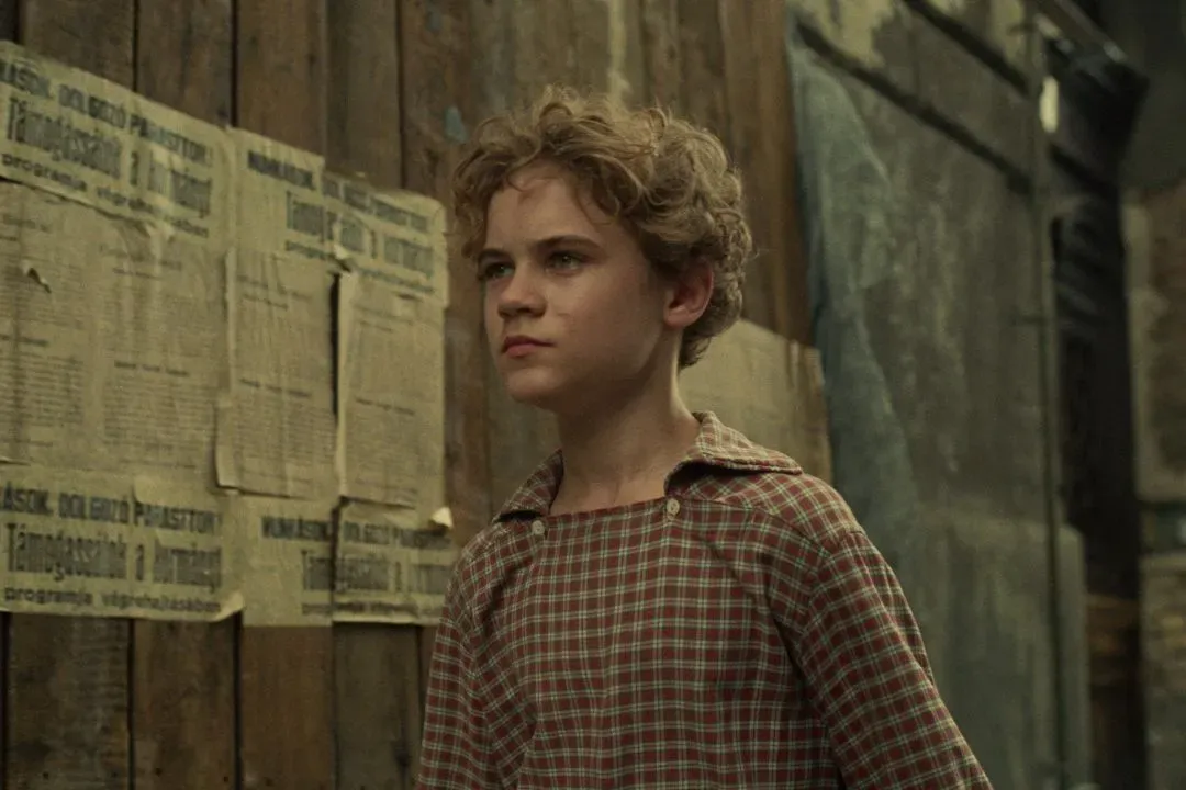 ANDOR HIRSCH (ORPHAN) ab 14. Mai im Kino